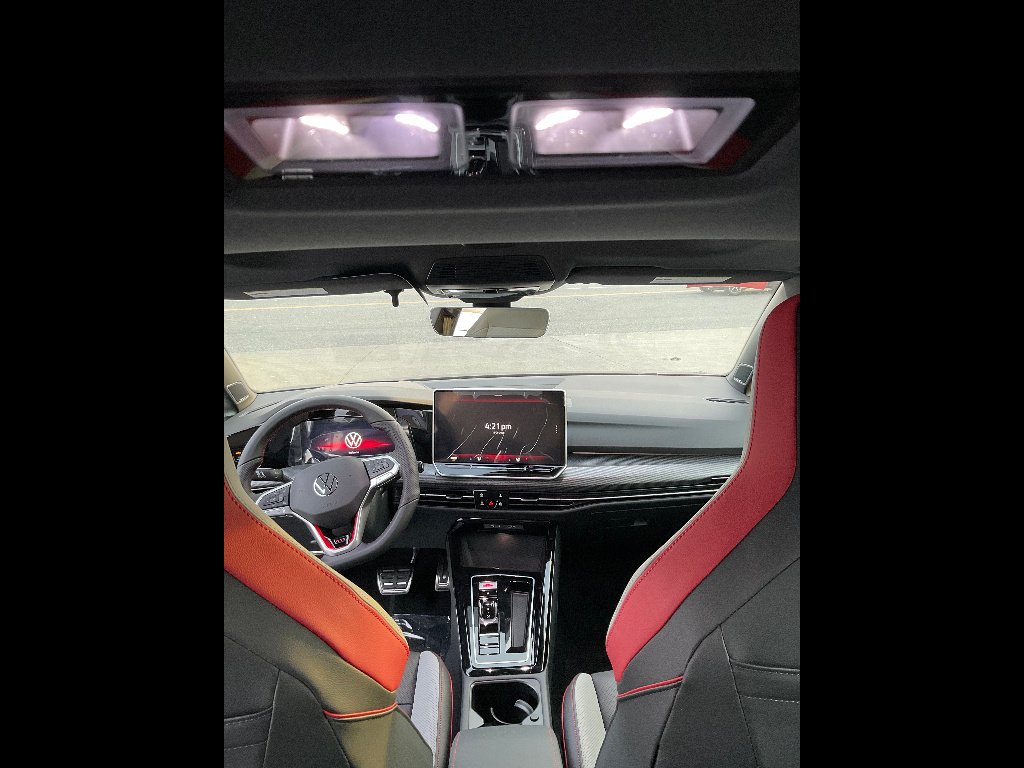 2026 Volkswagen Golf GTI Autobahn - Photo 9