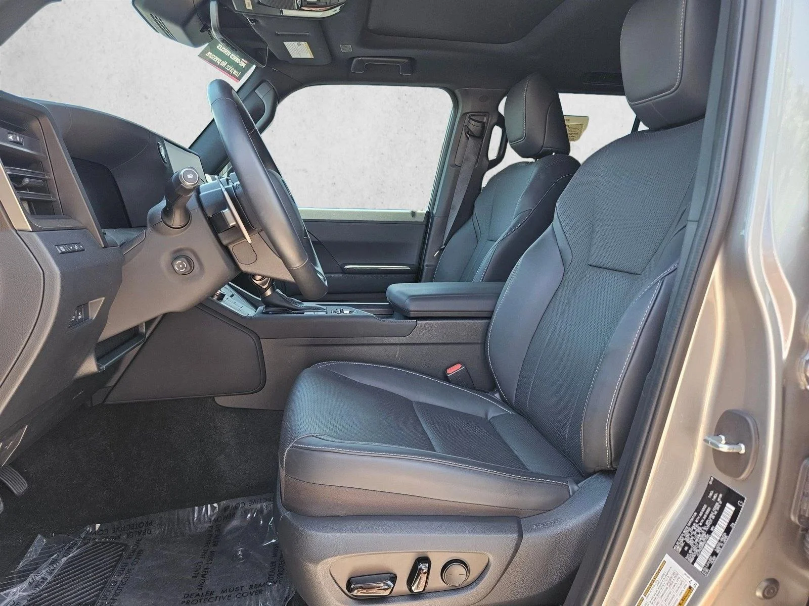 2024 Lexus GX Premium - Photo 11