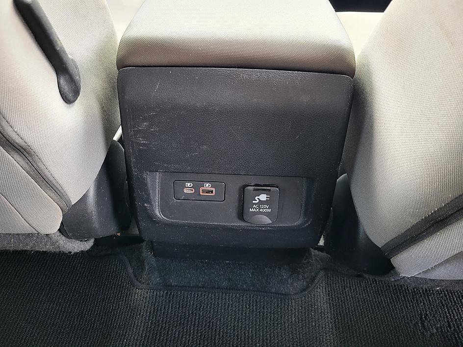 Certified Used 2022 Glacier White Nissan SV image 29