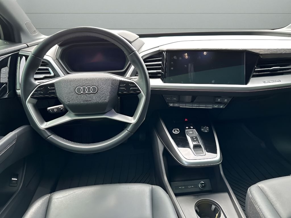 Used 2023 Mythos Black Metallic Audi Premium Plus image 9