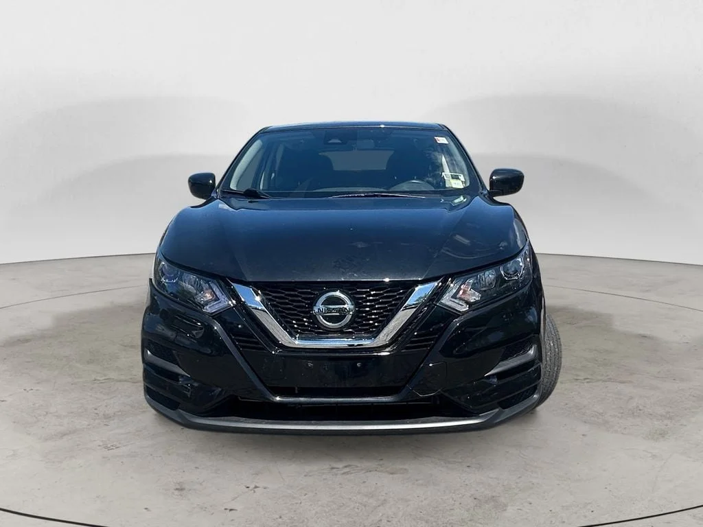 Used 2020 Magnetic Black Pearl Nissan S image 9