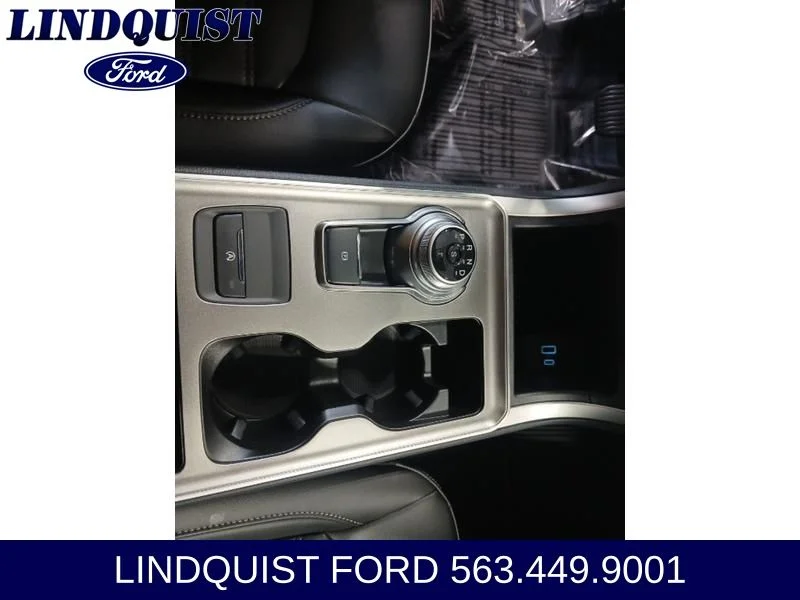 2023 Ford Edge SEL - Photo 16