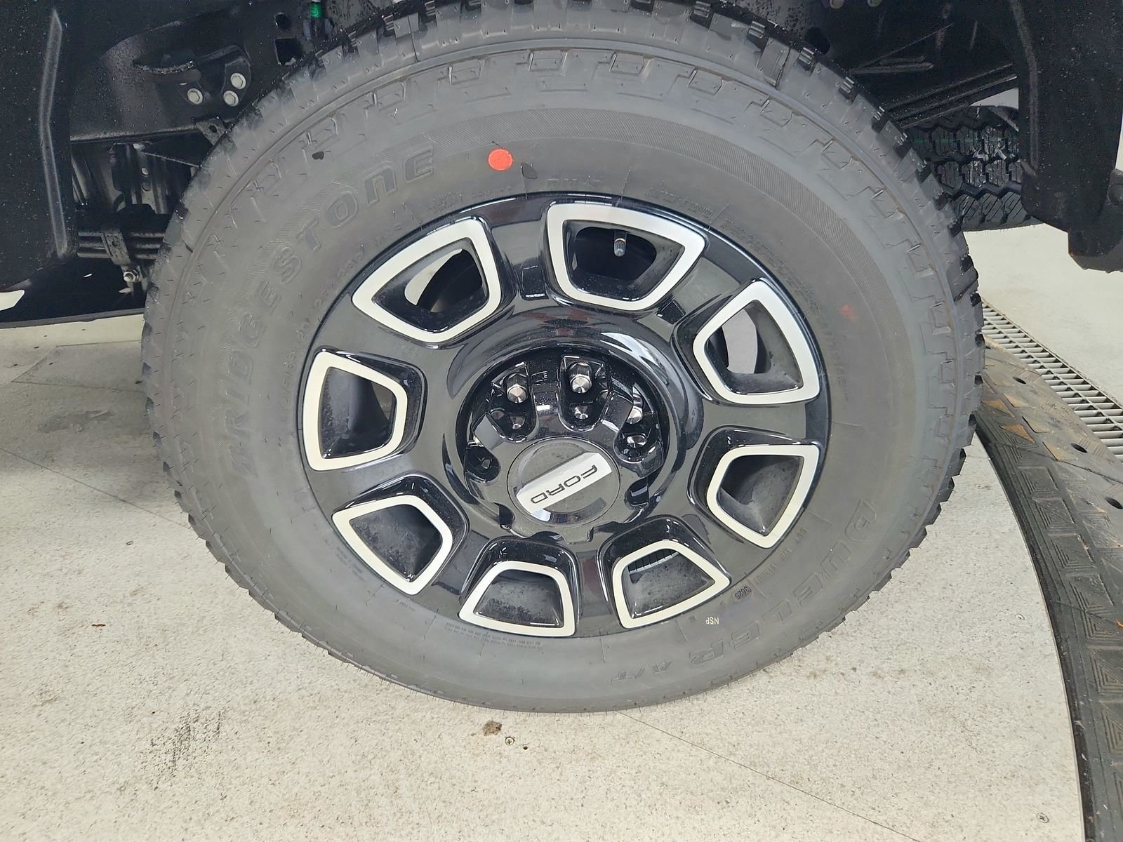2026 Ford F-350 Super Duty Platinum - Photo 53
