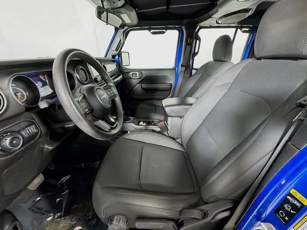 Used 2021 Blue Jeep Unlimited Sport image 12