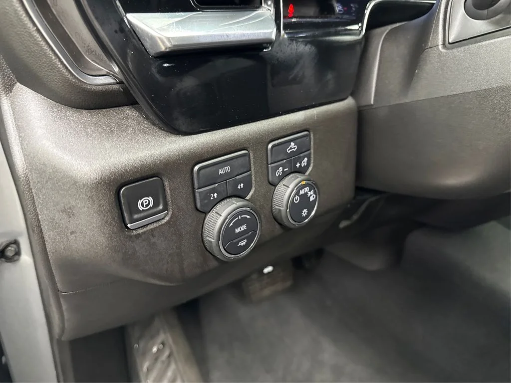 2024 Chevrolet Silverado 1500 LT - Photo 38
