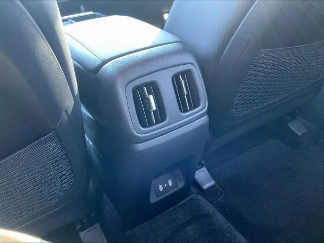 Used 2025 Gray Hyundai SEL Convenience image 12