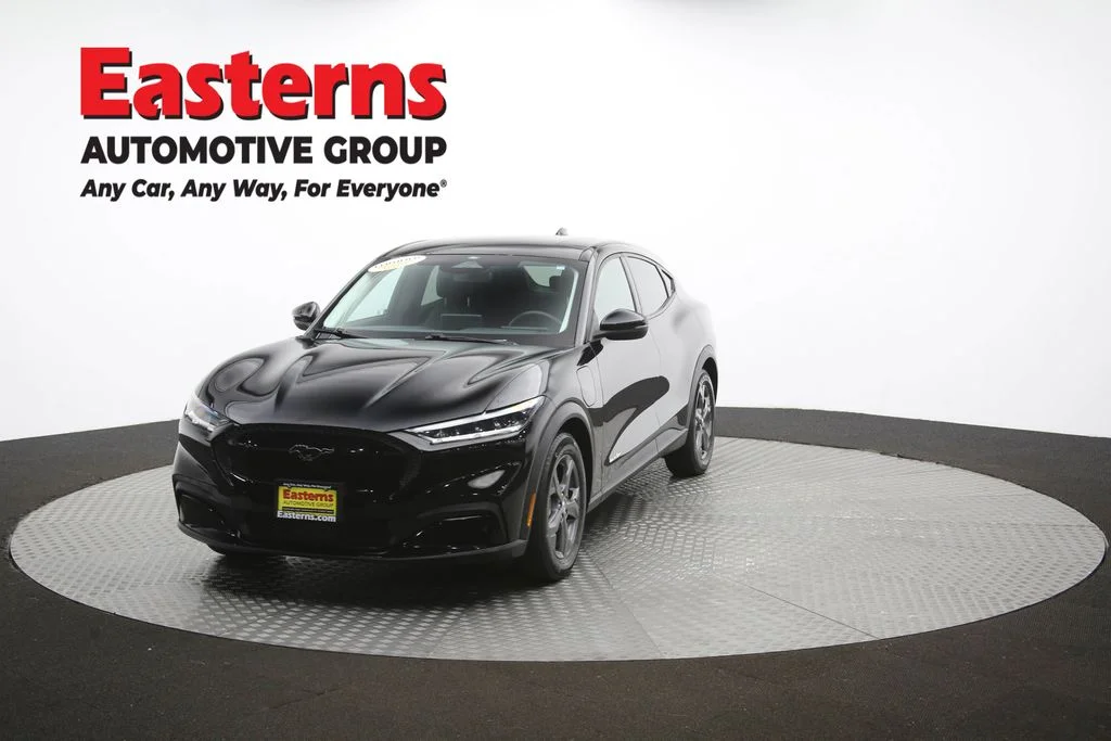 Used 2021 Black Ford Select image 52