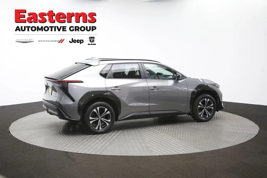 Used 2023 Gray Toyota XLE image 41