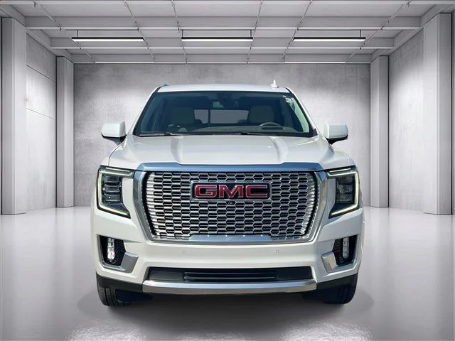 Used 2022 White GMC Denali image 8