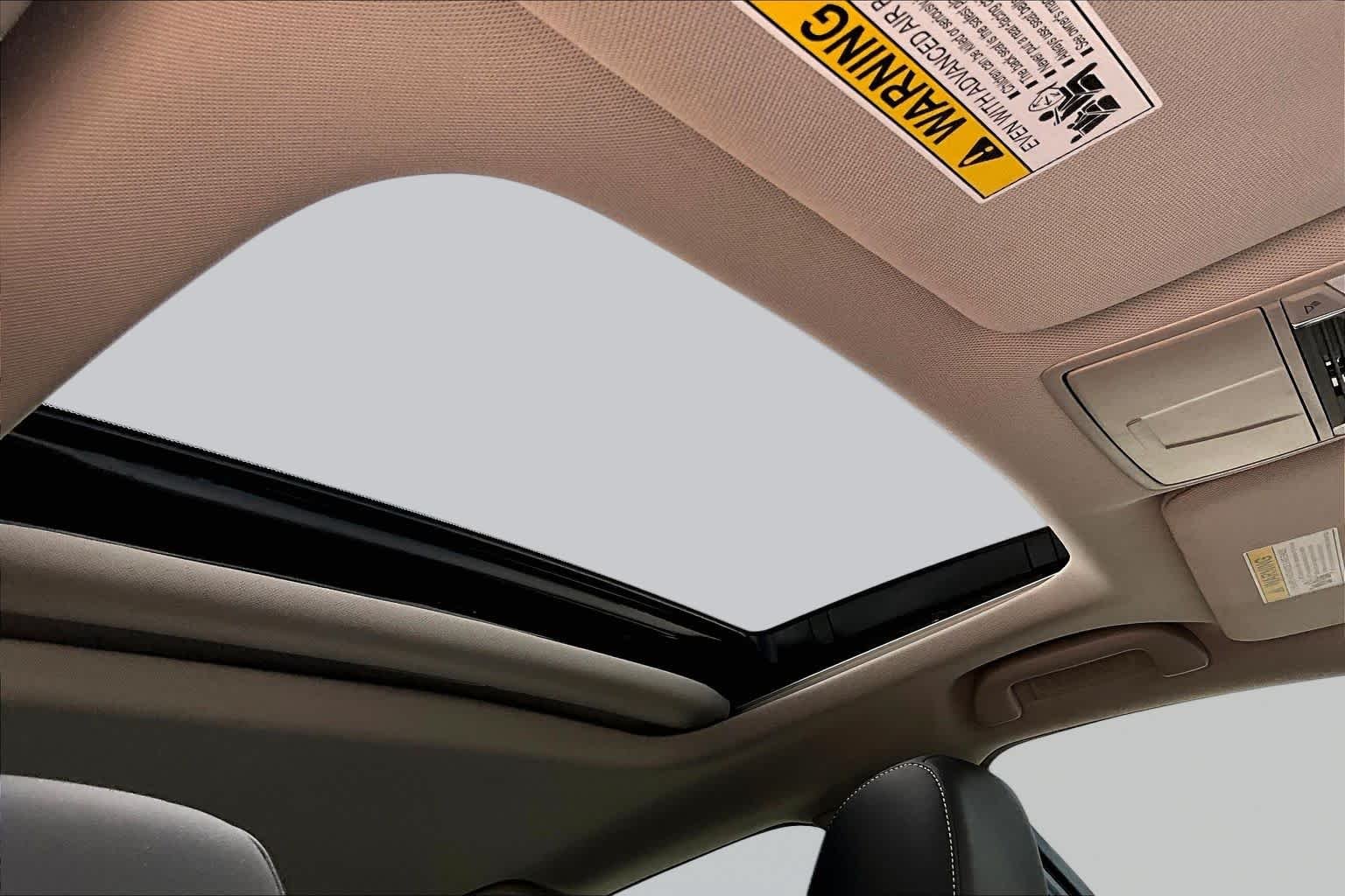 Used 2022 Modern Steel Metallic Acura w/Technology Package image 14