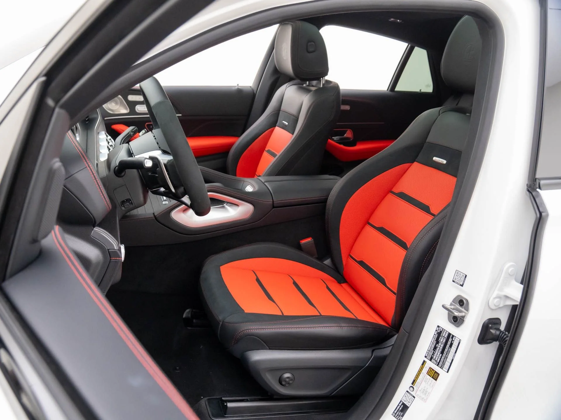 New 2026 White Mercedes-Benz GLE 53 AMG® image 17