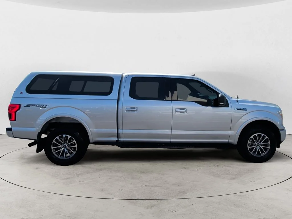 Used 2019 Silver Ford XLT image 4