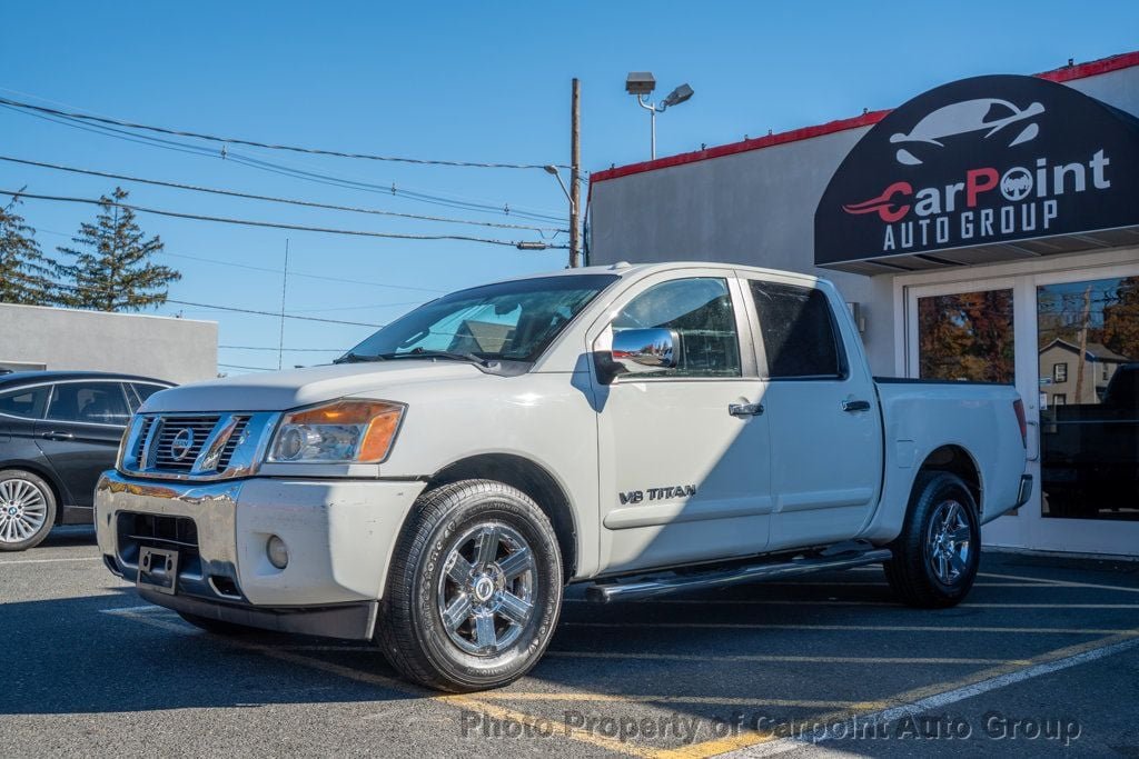 2014 Nissan Titan SV