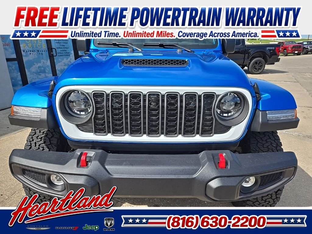 New 2026 Hydro Blue Pearl-Coat Exterior Paint Jeep Rubicon image 16