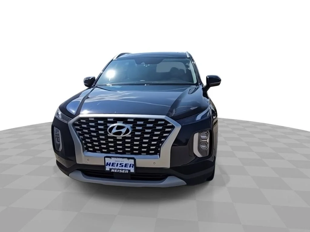 Used 2021 White Hyundai SEL image 3