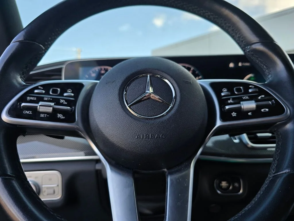 Used 2020  Mercedes-Benz GLE 350 image 24
