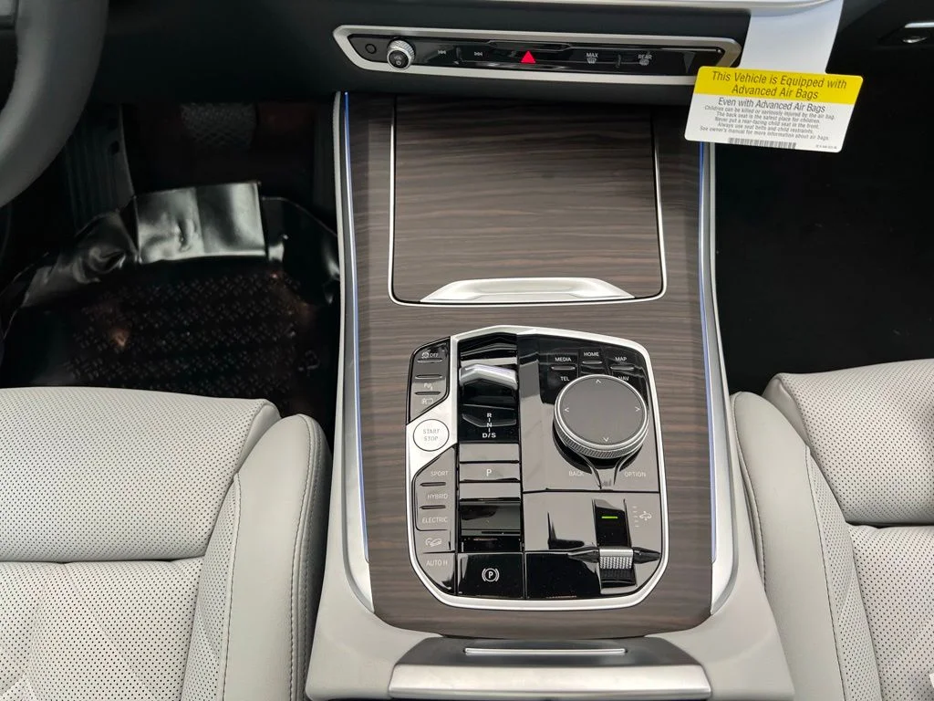 New 2026 Skyscraper Grey Metallic BMW xDrive50e image 11