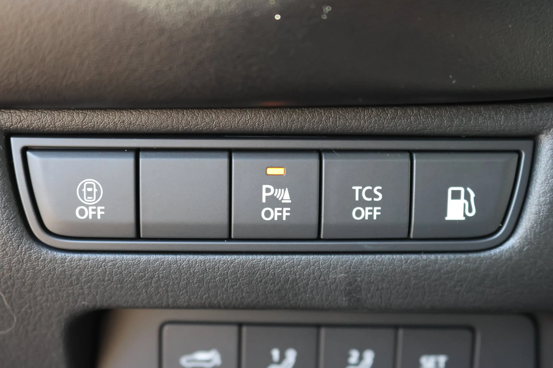 New 2026 Wind Chill Pearl Mazda Premium AWD image 18