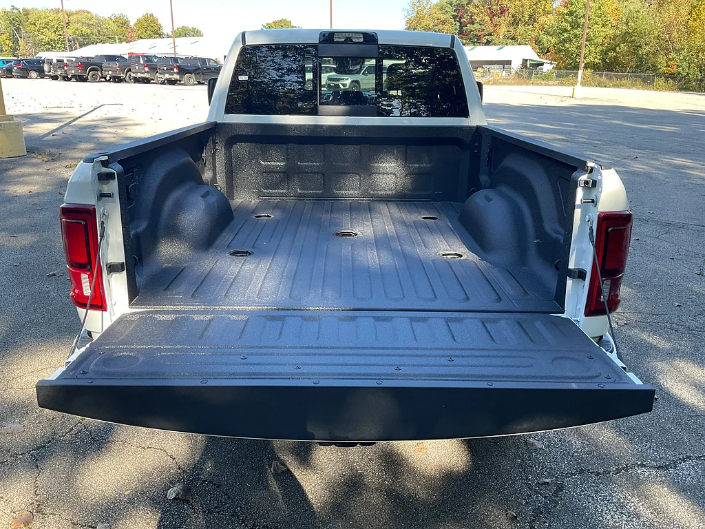 New 2027 Bright White Clear-Coat Exterior Paint RAM Laramie image 13