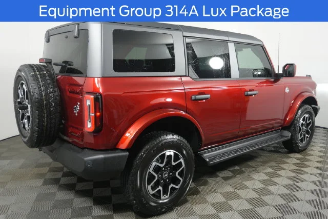 New 2026 Ruby Red Metallic Tinted Clearcoat Ford Outer Banks® image 3