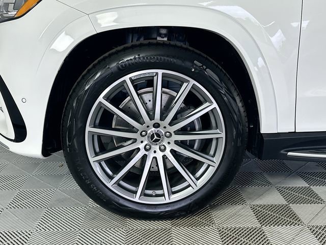 New 2026 Polar White Mercedes-Benz GLS 580 image 65