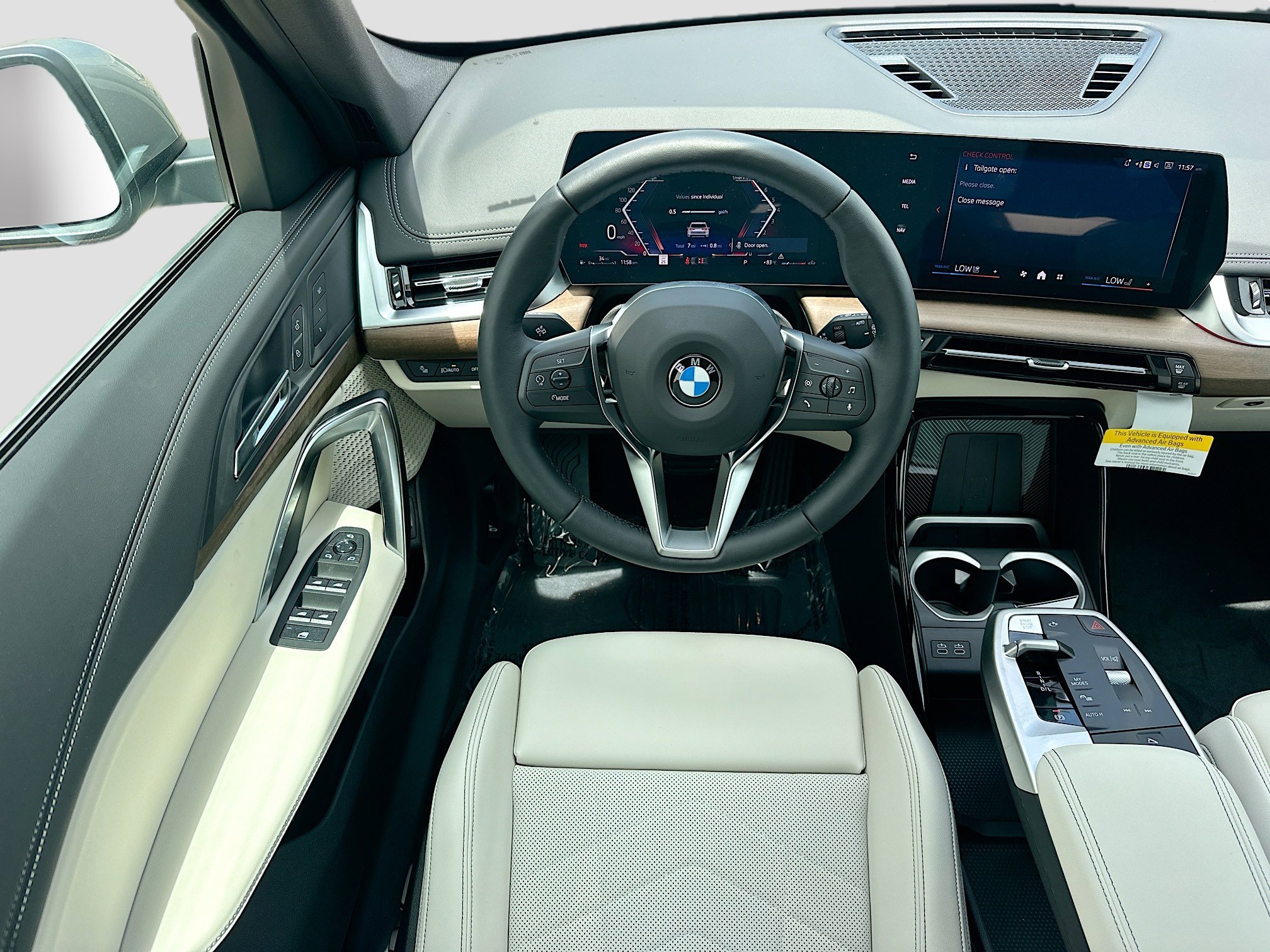 New 2026 Space Silver Metallic BMW xDrive28i image 16