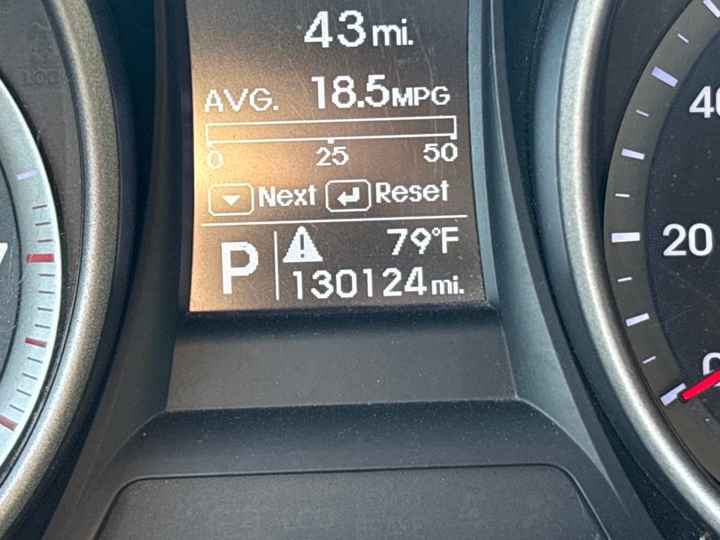 Used 2016 White Hyundai 2.4 Base image 16