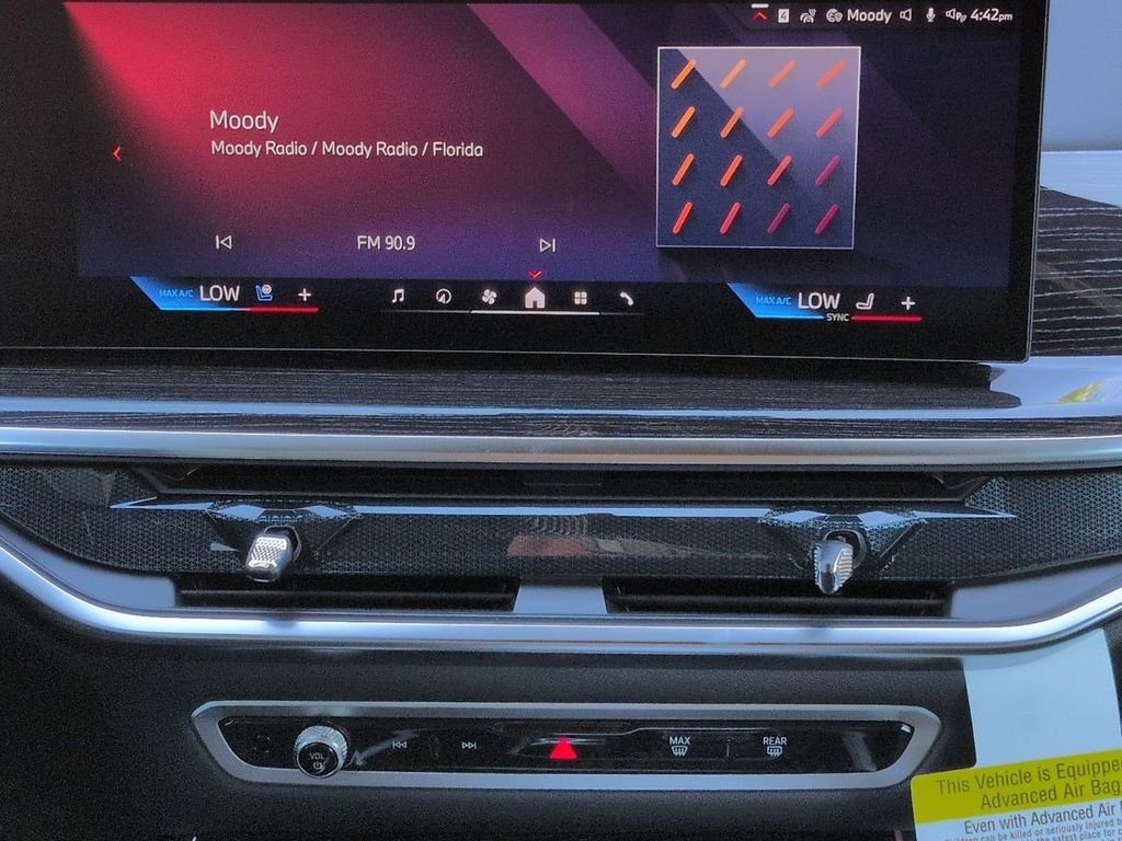 New 2026 Dravit Grey Metallic BMW xDrive40i image 18