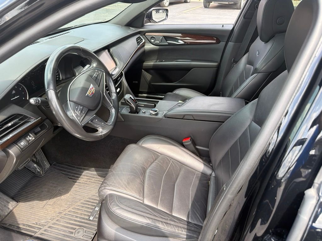 Used 2020 Black Cadillac 3.6L Luxury image 7
