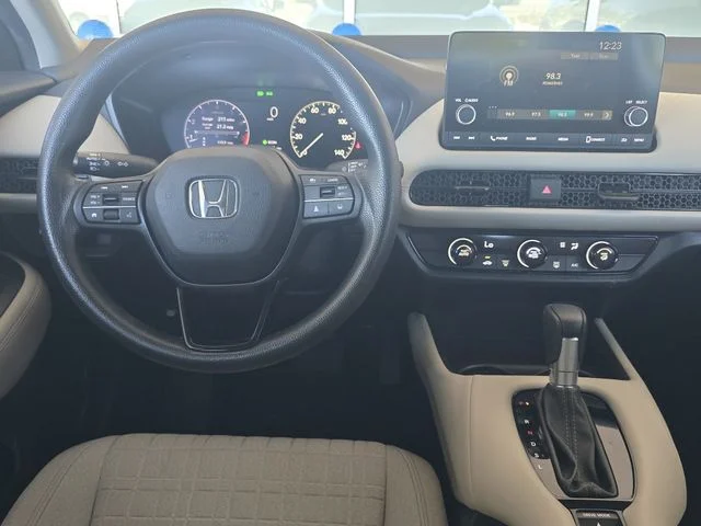 Certified Used 2024 Lunar Silver Metallic Honda 5DR 2WD LX image 15
