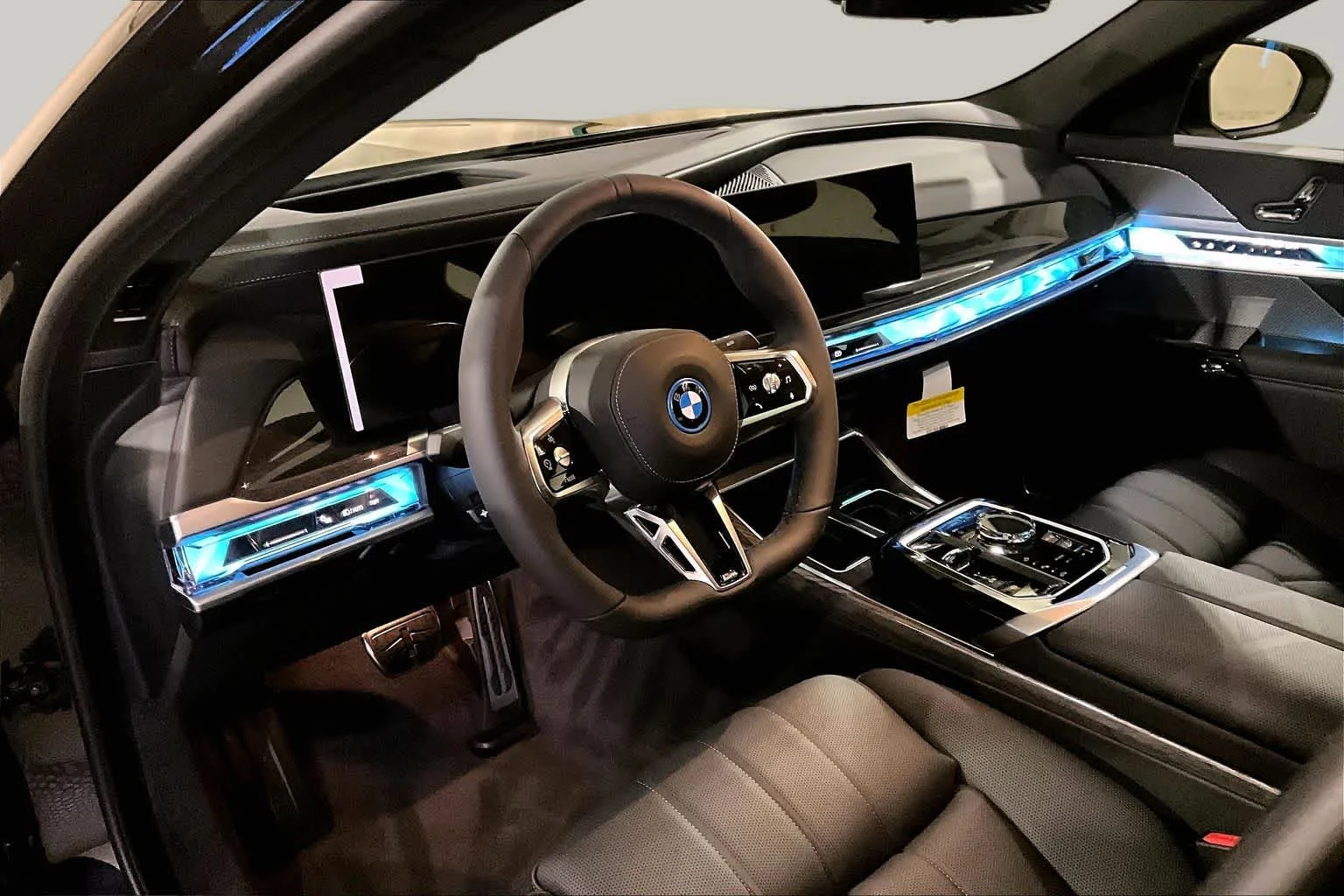 New 2026 Black Sapphire Metallic BMW xDrive60 image 9