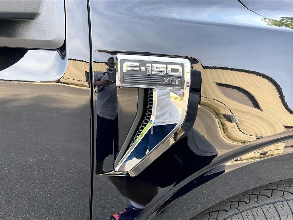 Used 2023 Black Ford XLT image 28