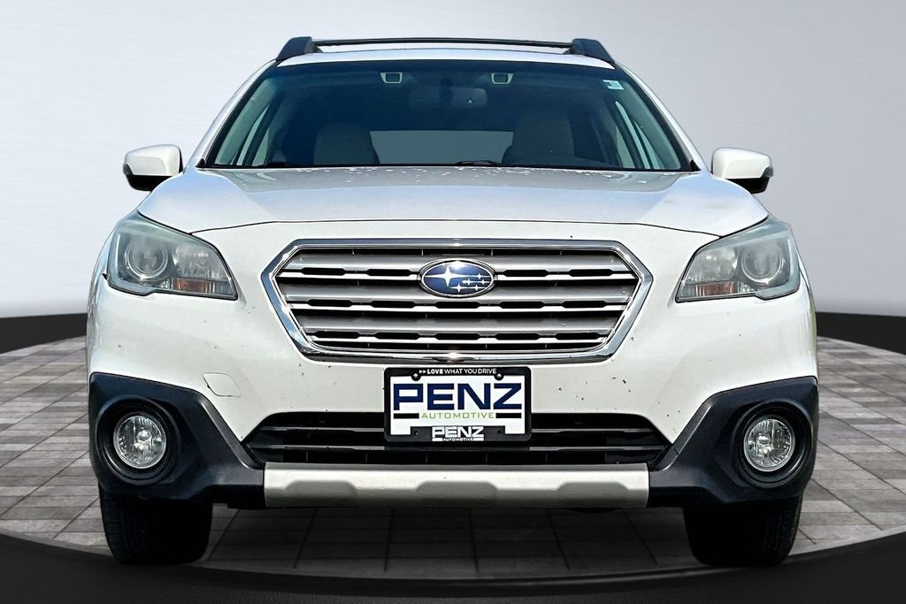 Used 2016 Subaru Outback Limited with VIN 4S4BSBNC2G3271275 for sale in Rochester, Minnesota