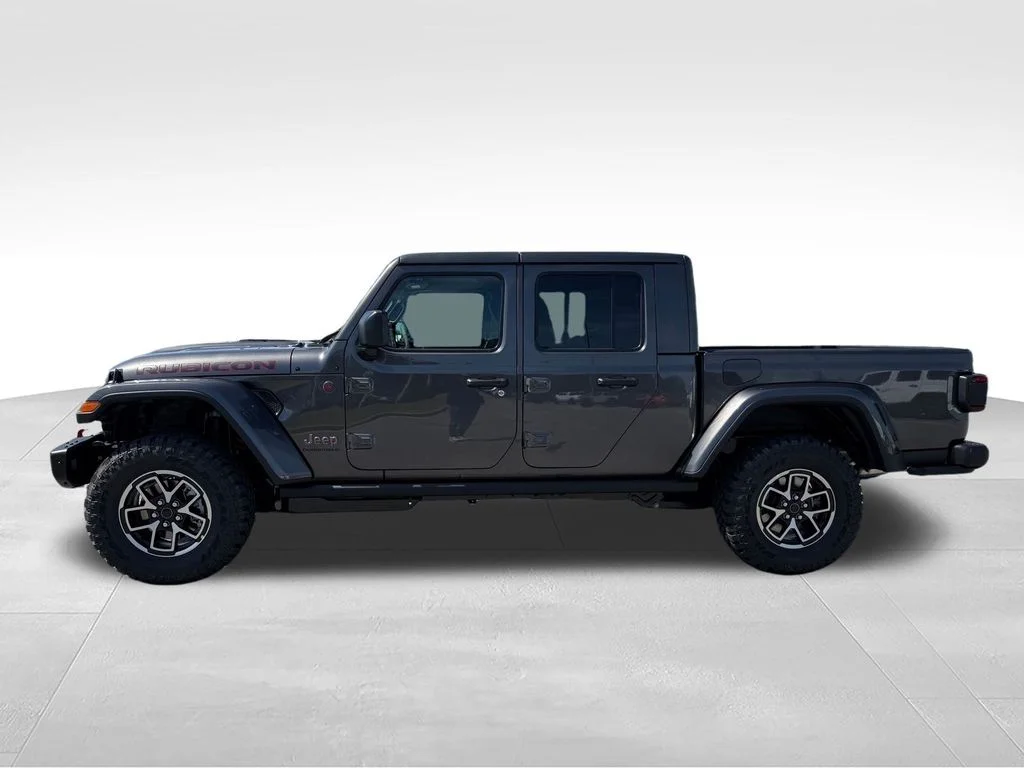 New 2026 Granite Crystal Metallic Clear-Coat Exterior Paint Jeep Rubicon image 3