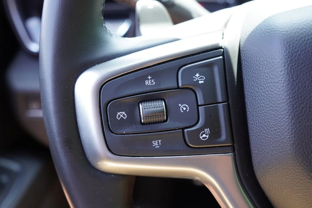 Used 2023 Black Chevrolet RST image 32