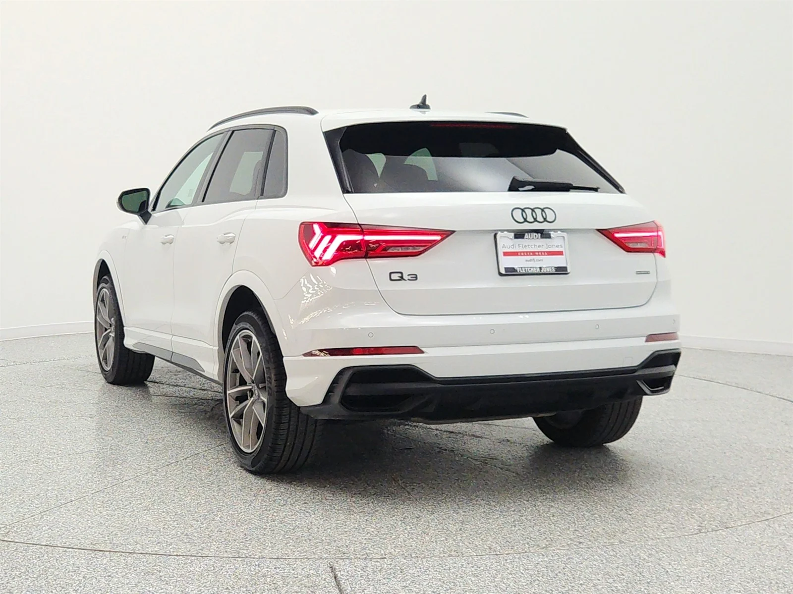 Used 2023 Glacier White Metallic Audi S line Premium Plus 45 TFSI quattro image 7