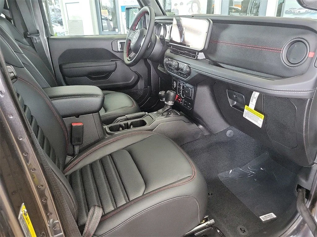 2025 Jeep Gladiator Rubicon - Photo 16