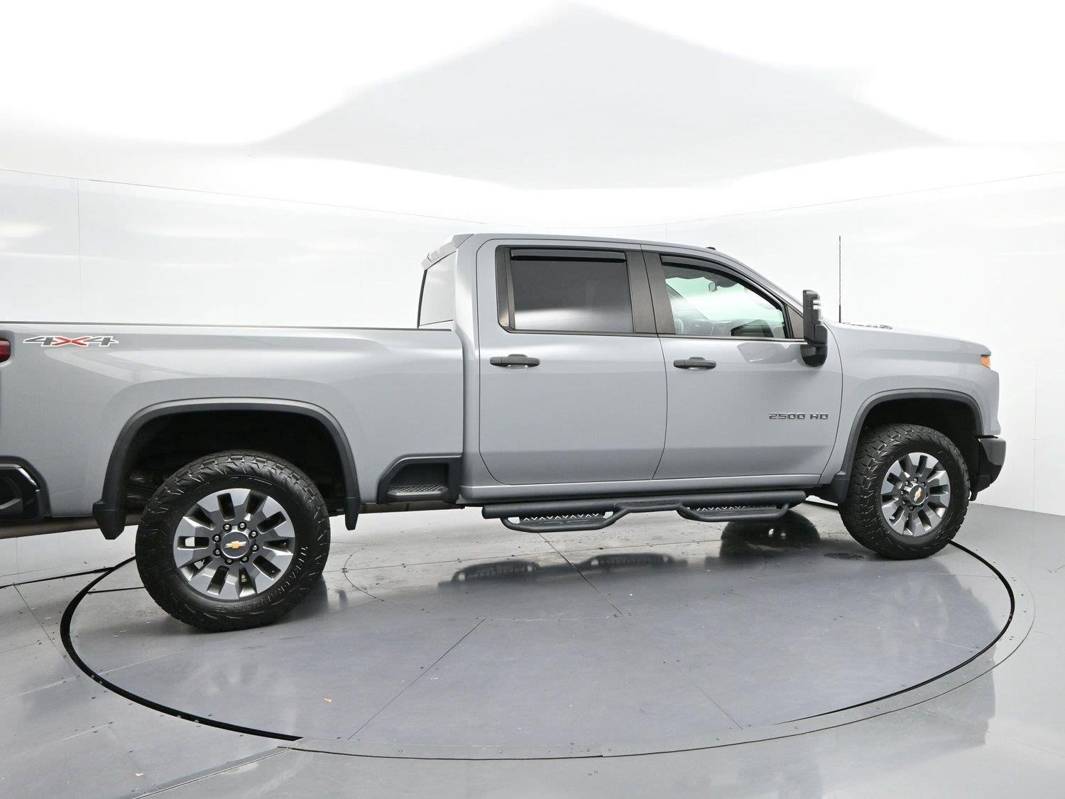 Used 2024 Slate Gray Metallic Chevrolet Custom image 8