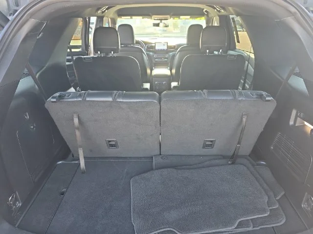Used 2020 Silver Ford XLT image 14