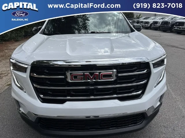 Used 2026 White GMC Elevation image 10