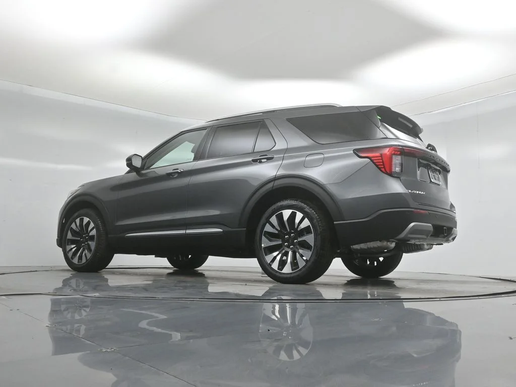 New 2026 Carbonized Gray Metallic Ford Platinum image 51