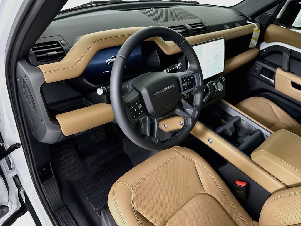 New 2026 Fuji White Land Rover X-Dynamic SE image 9