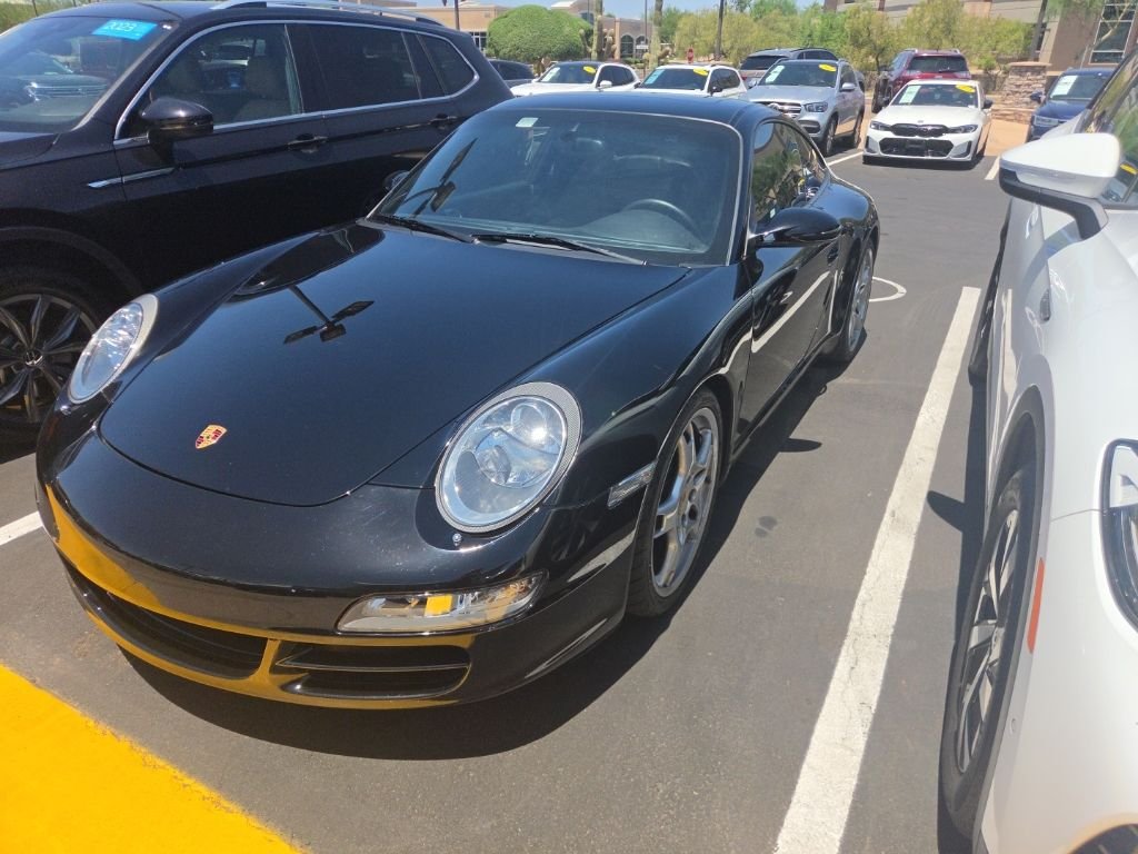 Used 2007  Porsche Carrera 4 image 2