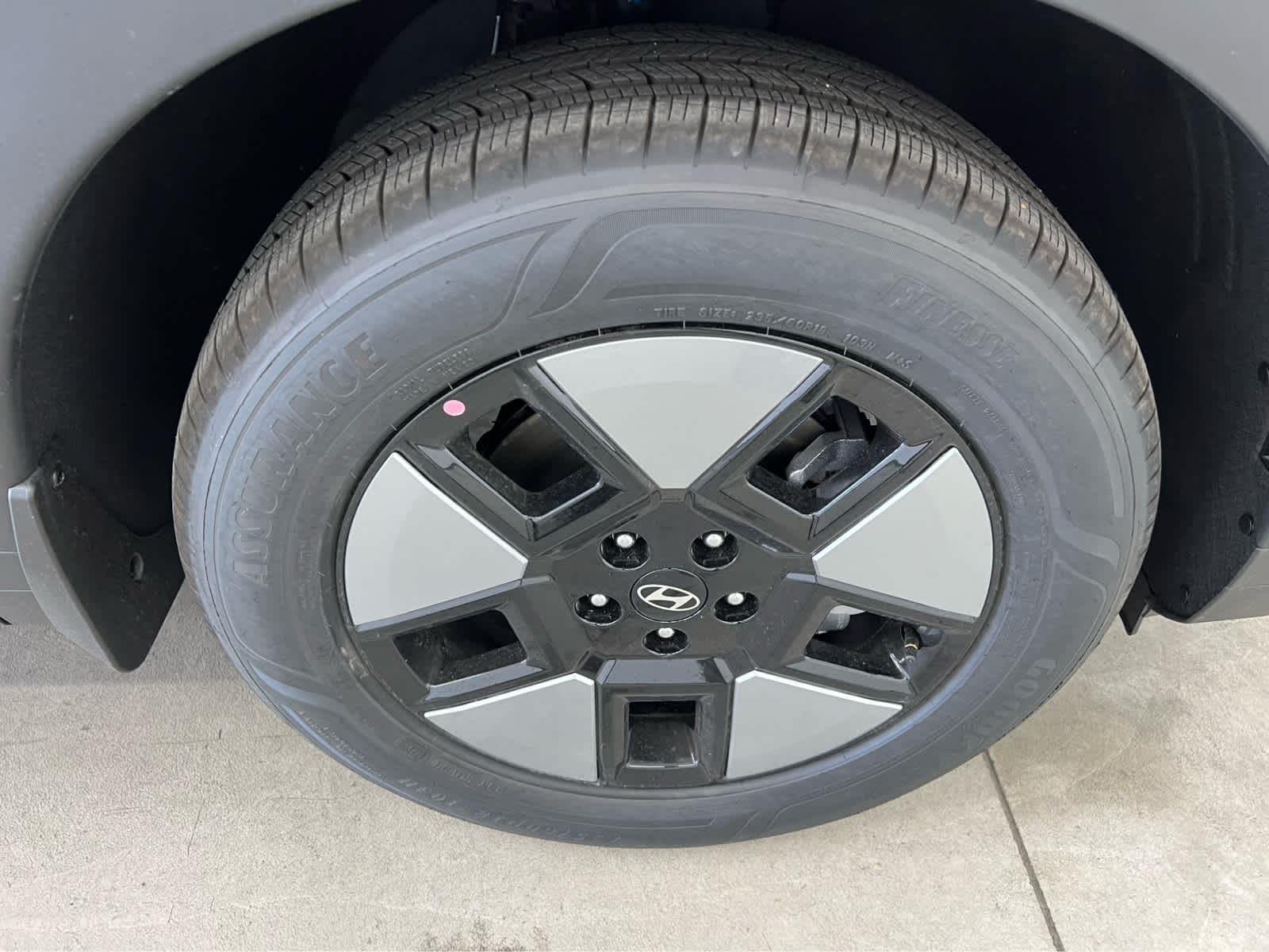 New 2026 Ecotronic Gray Hyundai SE image 9