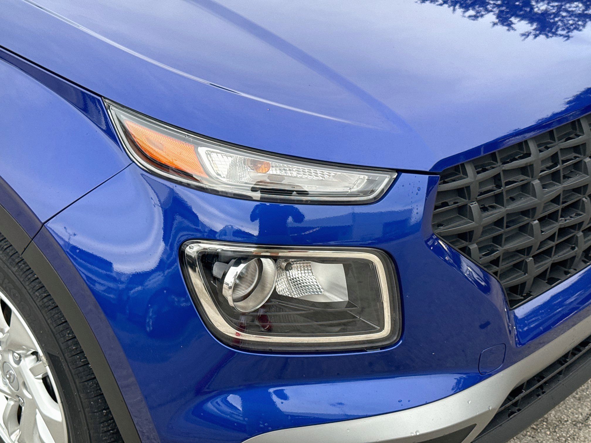 Used 2024 Intense Blue Hyundai SE image 31
