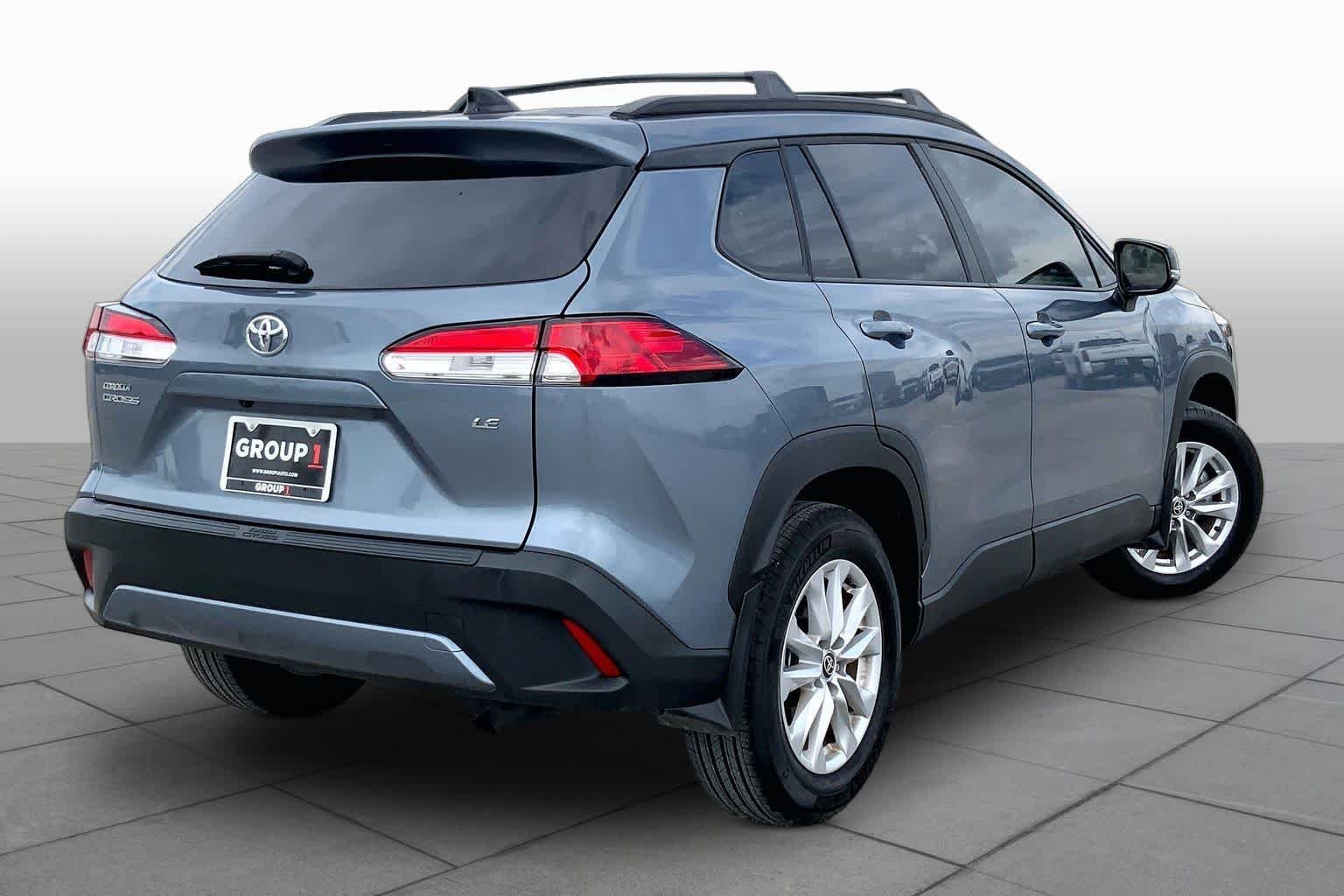 Used 2025 Celestite Toyota LE image 13