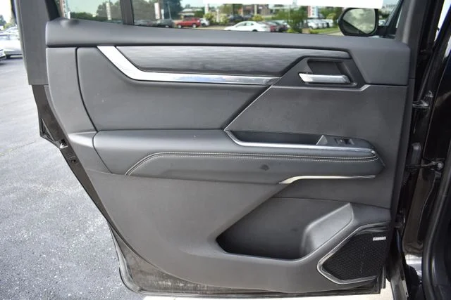 Used 2026 Black GMC Elevation image 12