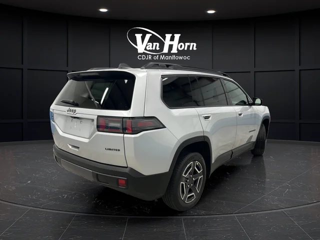 New 2026 Silver Zynith Clear-Coat Exterior Paint Jeep Limited image 7