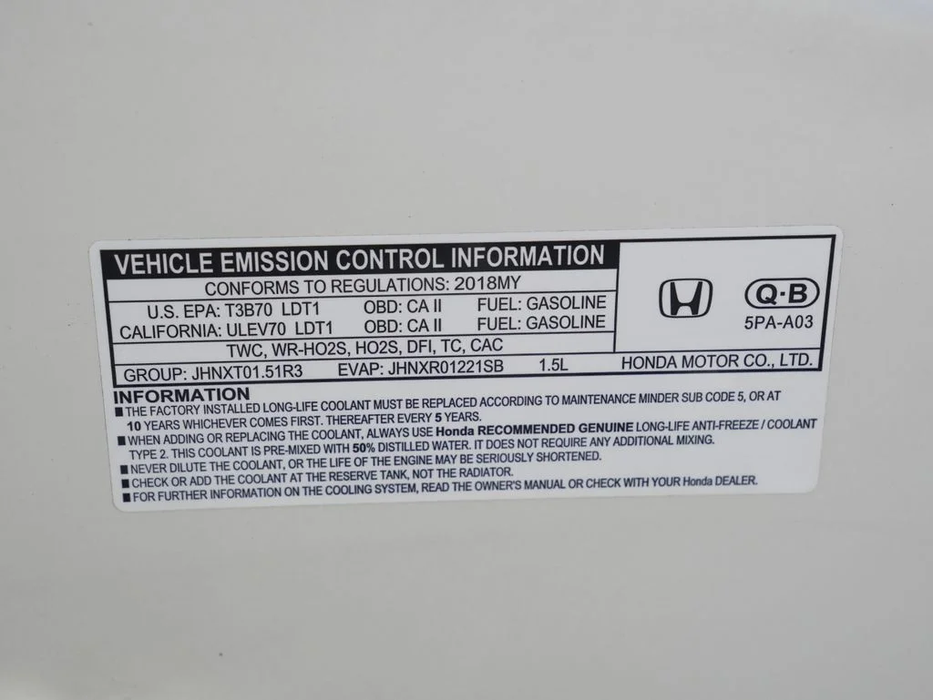 Used 2018 White Honda EX-L image 36