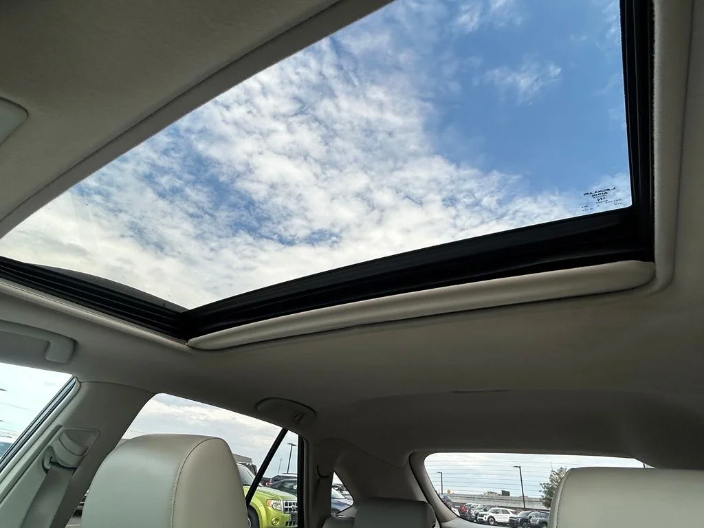 Used 2009 Gray Lexus 350 image 15